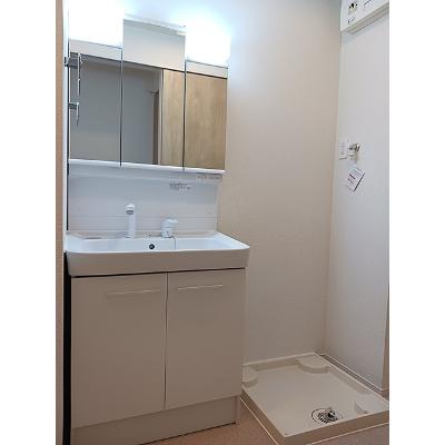 ガーデンＫＯＳＡＫＡ 102【管理NO：1-028416301-01020】 ★家具家電は申し込み後に搬入します★の物件画像