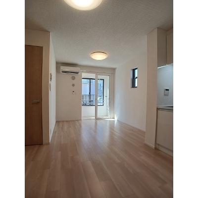 ガーデンＫＯＳＡＫＡ 101【管理NO：1-028416301-01010】 ★家具家電は申し込み後に搬入します★の物件画像