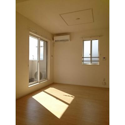 オリーブ 203【管理NO：1-023145401-02030】 ★家具家電は申し込み後に搬入します 2026年08月中旬入居可能の物件画像
