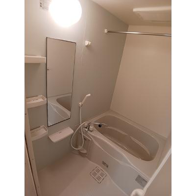 グリュックスＡ 102【管理NO：1-020079401-01020】 ★家具家電は申し込み後に搬入します★の物件画像