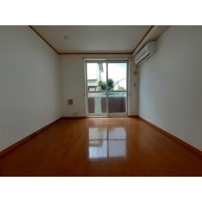 ラフレシール 101【管理NO：1-013319801-01010】 ★家具家電は申し込み後に搬入します 2026年09月中旬入居可能の物件画像