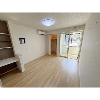 ヒカルサ伊万里ウエストⅡ 101【管理NO：1-027512502-01010】 ★家具家電は申し込み後に搬入します★の物件画像