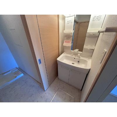 ローズマリー　Ⅰ 202【管理NO：1-016628501-02020】 ★家具家電は申し込み後に搬入します★の物件画像