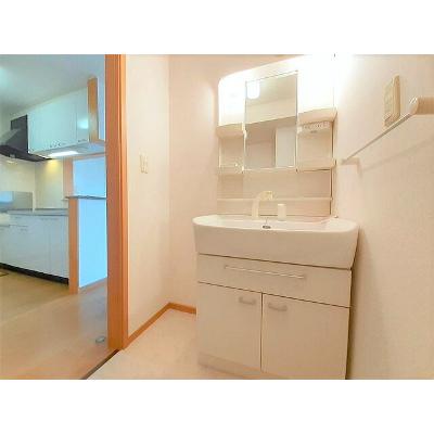 ムーンリバーＣ 102【管理NO：1-014095503-01020】 ★家具家電は申し込み後に搬入します★ ★2026年08月中旬入居可能★の物件画像