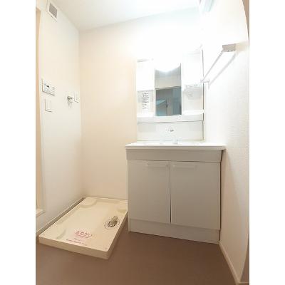 グレイス広崎Ⅰ 101【管理NO：1-023089101-01010】 ★家具家電は申し込み後に搬入します 2026年08月中旬入居可能の物件画像