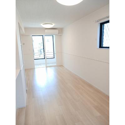 パーク　ヒル　Ⅱ 101【管理NO：1-027379801-01010】 ★家具家電は申し込み後に搬入します★の物件画像