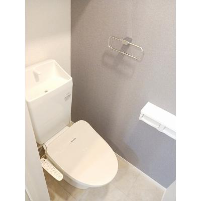 パーク　ヒル　Ⅱ 101【管理NO：1-027379801-01010】 ★家具家電は申し込み後に搬入します★の物件画像