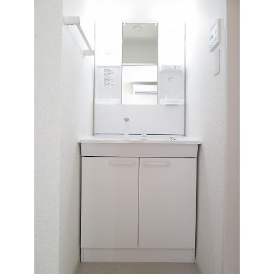 ラ・カーサ・フェリーチェ　Ⅱ 102【管理NO：1-022358702-01020】 ★家具家電は申し込み後に搬入します 2026年07月下旬入居可能の物件画像