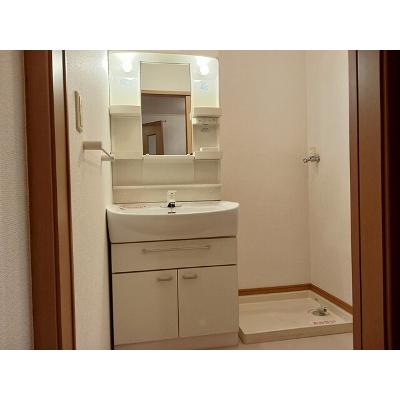 エテルノ・Ａ・Ｋ・ＴⅡ 104【管理NO：1-014309102-01040】 ★家具家電は申し込み後に搬入します★の物件画像