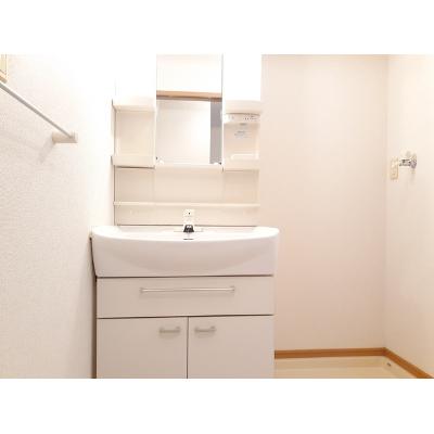 プロムナードⅠ 103【管理NO：1-014012301-01030】 ★家具家電は申し込み後に搬入します★の物件画像