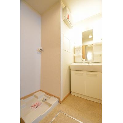 セゾン　グリーンＡ 201【管理NO：1-015475101-02010】 ★家具家電は申し込み後に搬入します★の物件画像