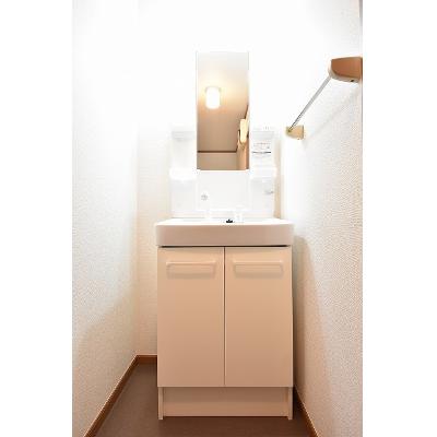 ラルジュ翠ヶ丘三番館 205【管理NO：1-010385401-02040】 ★家具家電は申し込み後に搬入します★ ★2026年08月下旬入居可能★の物件画像