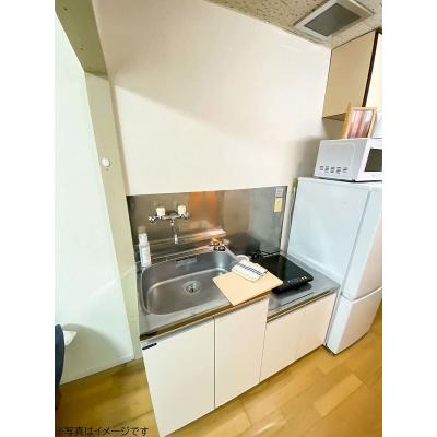ユニオンマンスリー立川４　105　1R・セミダブル☆【禁煙ルーム】不在時の受け取りに便利な宅配ボックス完備！デスク・チェア＆洗濯機や冷蔵庫など生活家電のあるお部屋の物件画像