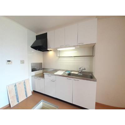 カーサ　藍Ｂ 102【管理NO：1-015028502-01020】 ★家具家電は申し込み後に搬入します★の物件画像