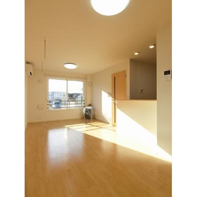 モデルノ　ポテーレⅤ 102【管理NO：1-021488203-01020】 ★家具家電は申し込み後に搬入します 2026年08月下旬入居可能の物件画像