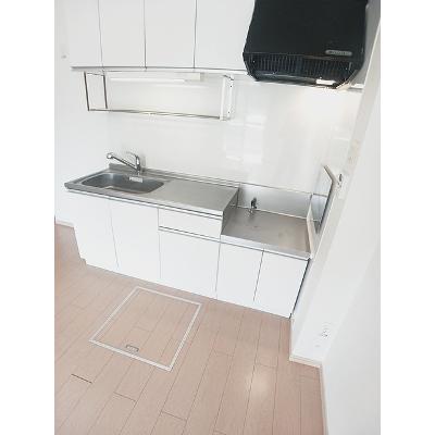 ベル　ルーム　Ｂ 102【管理NO：1-016335402-01020】 ★家具家電は申し込み後に搬入します★の物件画像