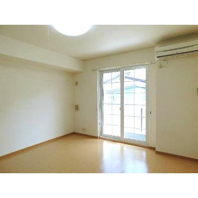 アイリスＫＴ 103【管理NO：1-014837201-01030】 ★家具家電は申し込み後に搬入します★ ★2026年08月上旬入居可能★の物件画像