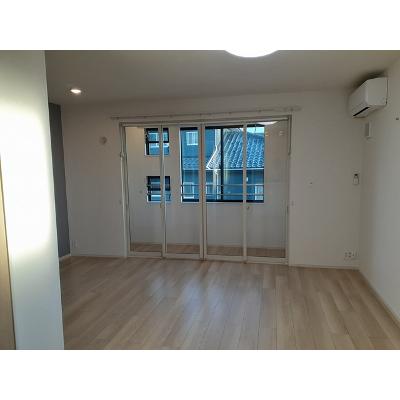 ルナヒナ　マヒナ 201【管理NO：1-026407201-02010】 ★家具家電は申し込み後に搬入します★の物件画像