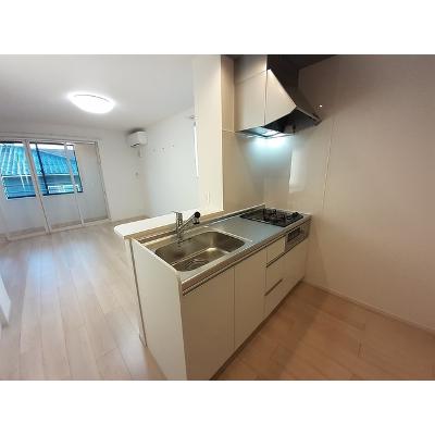 ルナヒナ　マヒナ 201【管理NO：1-026407201-02010】 ★家具家電は申し込み後に搬入します★の物件画像