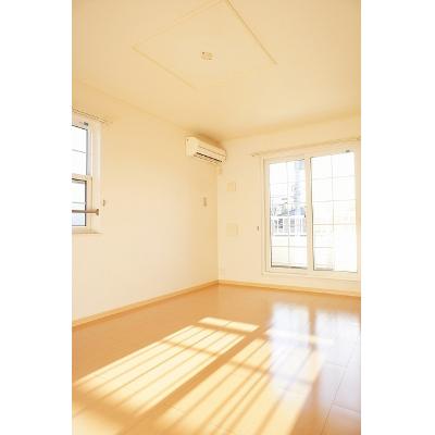 サニー・クラールＡ 202【管理NO：1-015549301-02020】 ★家具家電は申し込み後に搬入します★ ★2026年08月上旬入居可能★の物件画像
