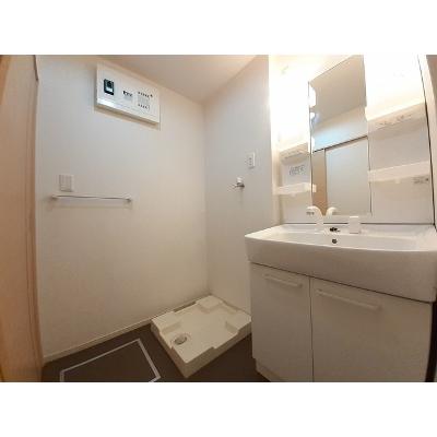 グランデ・オルソ　Ⅲ 201【管理NO：1-017648201-02010】 ★家具家電は申し込み後に搬入します 2026年09月中旬入居可能の物件画像