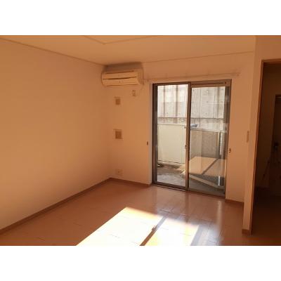 エヴァーグリーン 103【管理NO：1-014755901-01030】 ★家具家電は申し込み後に搬入します★ ★2026年08月下旬入居可能★の物件画像