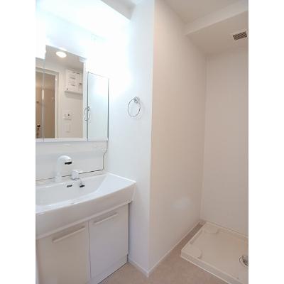 サニーハウスⅡ 103【管理NO：1-028165601-01030】 ★家具家電は申し込み後に搬入しますの物件画像