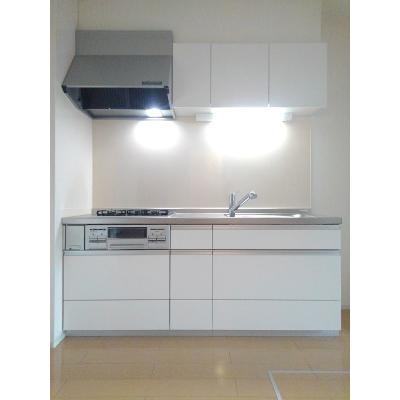 ソワーニュ　トロワ 103【管理NO：1-018345203-01030】 ★家具家電は申し込み後に搬入します 2026年09月中旬入居可能の物件画像