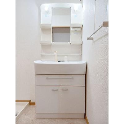 ラフレシール・ジュイエ 202【管理NO：1-014063601-02020】 ★家具家電は申し込み後に搬入します★の物件画像
