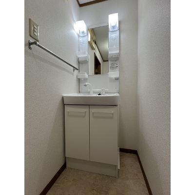 ＩＮＩＴＹ　Ｂ 201【管理NO：1-010253202-02010】 ★家具家電は申し込み後に搬入します 2026年07月中旬入居可能の物件画像