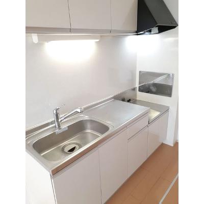 サンヴィレッジ 101【管理NO：1-018225701-01010】 ★家具家電は申し込み後に搬入します 2026年08月上旬入居可能の物件画像