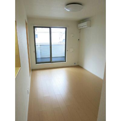 テリア 203【管理NO：1-019250601-02030】 ★家具家電は申し込み後に搬入します 2026年07月中旬入居可能の物件画像