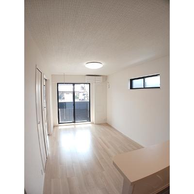 セレーノ　エム 105【管理NO：1-028653501-01040】 ★家具家電は申し込み後に搬入します★の物件画像