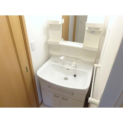 レジデンス　カメリア 201【管理NO：1-015056401-02010】 ★家具家電は申し込み後に搬入します 2026年08月下旬入居可能の物件画像