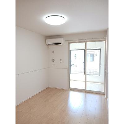 ル　タン　サト 103【管理NO：1-024186501-01030】 ★家具家電は申し込み後に搬入しますの物件画像
