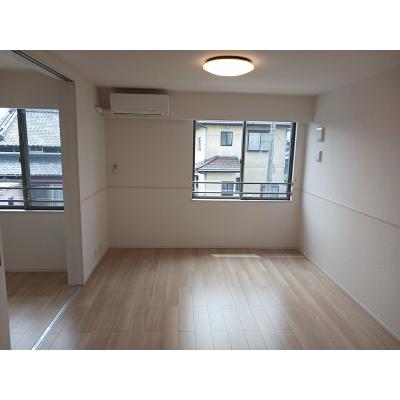 グリーン・ゲイブルズ 201【管理NO：1-025520501-02010】 ★家具家電は申し込み後に搬入しますの物件画像