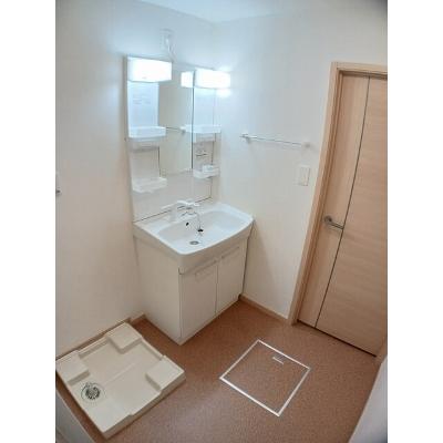 ソレイユＢ 202【管理NO：1-016933402-02020】 ★家具家電は申し込み後に搬入します 2026年07月中旬入居可能の物件画像