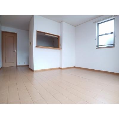 ローズミードＳ　Ⅰ 203【管理NO：1-014390001-02030】 ★家具家電は申し込み後に搬入しますの物件画像