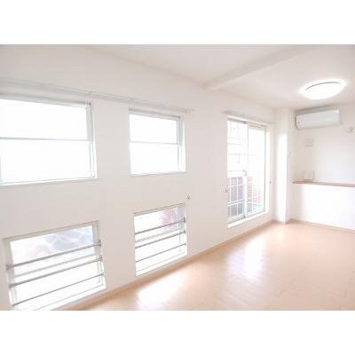 ジェルメ・ベル 201【管理NO：1-015995601-02010】 ★家具家電は申し込み後に搬入します 2026年08月中旬入居可能の物件画像