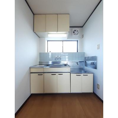 コーポ丹下 205【管理NO：1-001051301-02040】 ★家具家電は申し込み後に搬入します 2026年08月下旬入居可能の物件画像