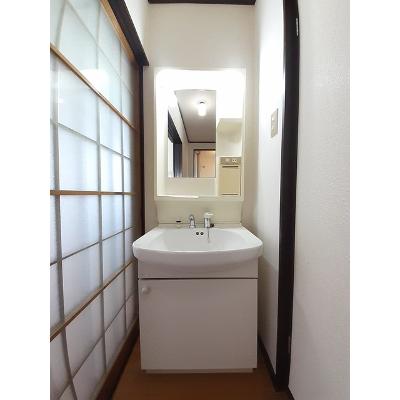 コーポ丹下 205【管理NO：1-001051301-02040】 ★家具家電は申し込み後に搬入します 2026年08月下旬入居可能の物件画像