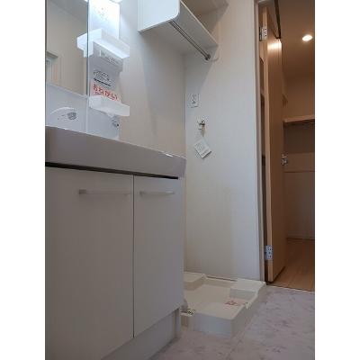 カーサ・カメリア松山インターⅠ 203【管理NO：1-023170101-02030】 ★家具家電は申し込み後に搬入します 2026年07月中旬入居可能の物件画像