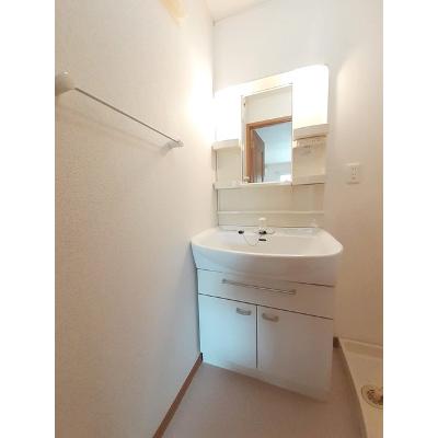 グランディール　Ｂ 102【管理NO：1-013440902-01020】 ★家具家電は申し込み後に搬入します 2026年07月下旬入居可能の物件画像