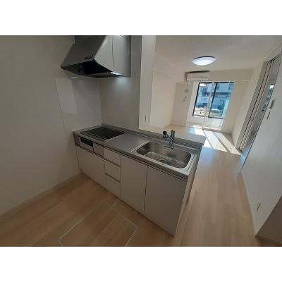 ラカリアＣ 103【管理NO：1-027172703-01030】 ★家具家電は申し込み後に搬入します★の物件画像