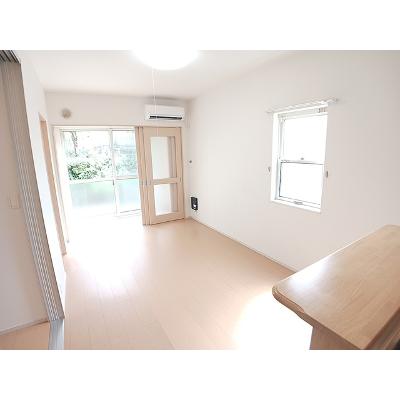サンリット 104【管理NO：1-017139601-01040】 ★家具家電は申し込み後に搬入します★の物件画像