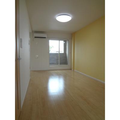 フィオーレ 202【管理NO：1-022036001-02020】 ★家具家電は申し込み後に搬入します★ ★2026年08月中旬入居可能★の物件画像