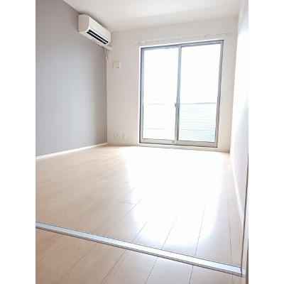 Ｌｕｃｅ　Ⅰ 105【管理NO：1-023441601-01040】 ★家具家電は申し込み後に搬入しますの物件画像