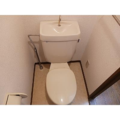シャランフロイデ 102【管理NO：1-007377401-01020】 ★家具家電は申し込み後に搬入します★の物件画像