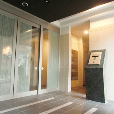 🌈初めてのマンスリー利用でも安心の充実設備【ネット無制限/浴室乾燥機付き】　Lalaplace新大阪LD　［C.1052090］の物件画像