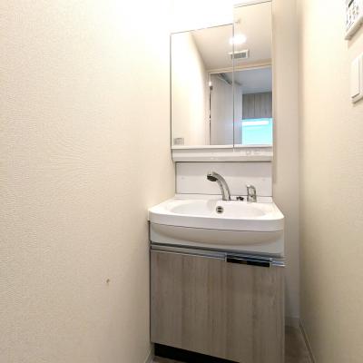 ◆🏖️　賃料半額キャンペーン実施中　🏖️◆【ネット無制限/浴室乾燥機付き】　ララプレイス四天王寺夕陽丘プルミエ🚭　［C. 5566050］の物件画像